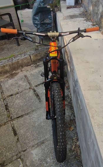 Used Giant Reign 27.5 1 2015 2015 Mountainbike, Orange, 27.5 — image 4 of 6