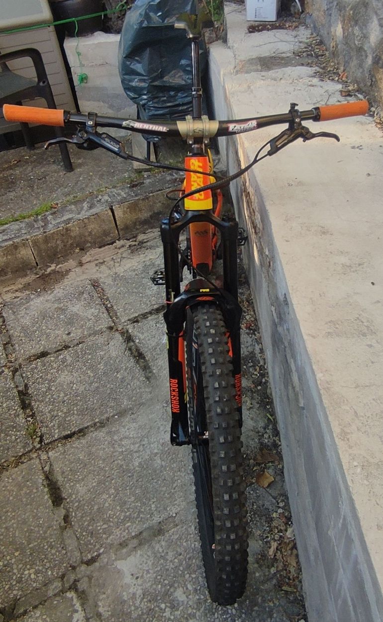 Used Giant Reign 27.5 1 2015 2015 Mountainbike, Orange, 27.5 — image 4 of 6