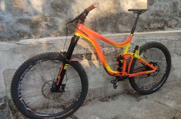 Brugt Giant Reign 27.5 1 2015 2015 Mountainbike — billede 2 af 5