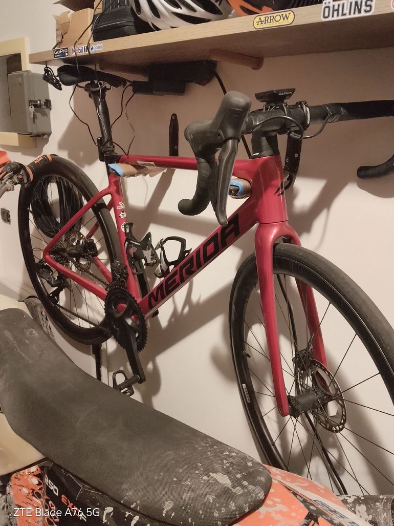 Used Merida SCULTURA 8000 2023 2023 Road & Gravel, Red — image 1 of 4
