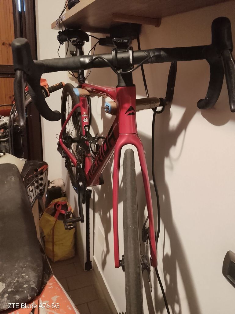 Used Merida SCULTURA 8000 2023 2023 Road & Gravel, Red — image 2 of 4