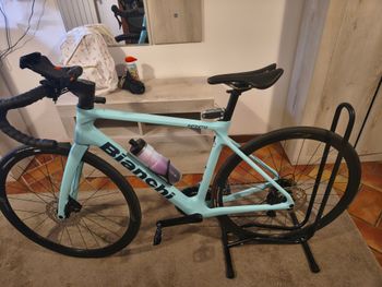 Used Bianchi Infinito 105 2024 2024 Road & Gravel
