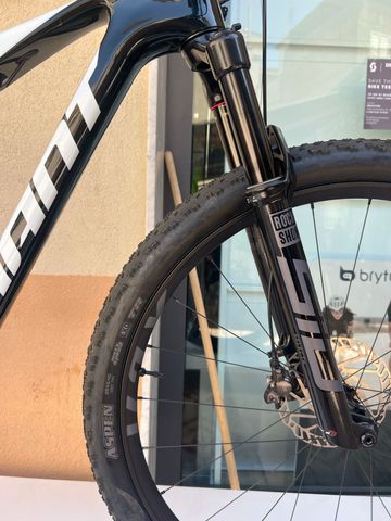 Used Giant Anthem Advanced SL 2 2026 2026 Mountainbike, White, 29 — image 2 of 17