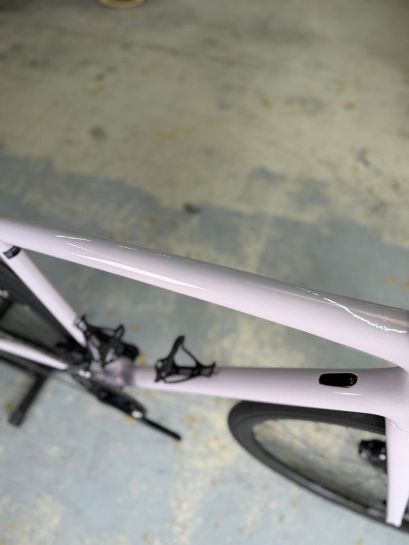 Specialized Aethos Expert 2024 2024 Road & Gravel usato, Bianco — immagine 14 di 23