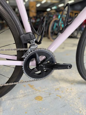 Specialized Aethos Expert 2024 2024 Road & Gravel usato, Bianco — immagine 11 di 23