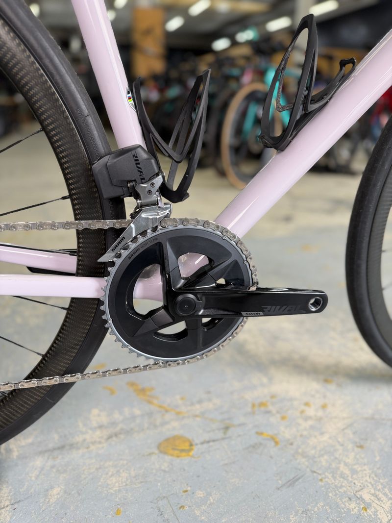 Specialized Aethos Expert 2024 2024 Road & Gravel usato, Bianco — immagine 11 di 23