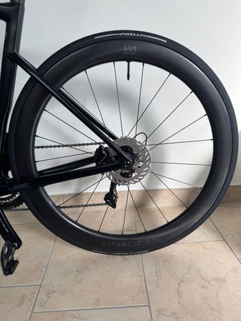 Used Specialized SL6 DISC Shimano Dura Ace 11v 2020 Road & Gravel, Black — image 8 of 10