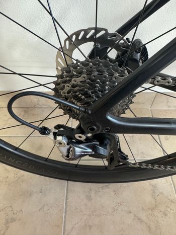 Used Specialized SL6 DISC Shimano Dura Ace 11v 2020 Road & Gravel, Black — image 2 of 10
