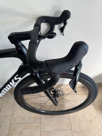 Used Specialized SL6 DISC Shimano Dura Ace 11v 2020 Road & Gravel, Black — image 9 of 10