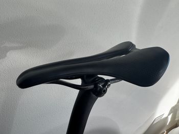 Used Specialized SL6 DISC Shimano Dura Ace 11v 2020 Road & Gravel, Black — image 7 of 10