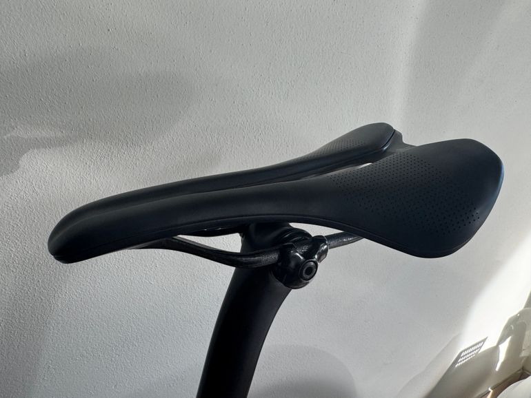 Used Specialized SL6 DISC Shimano Dura Ace 11v 2020 Road & Gravel, Black — image 7 of 10