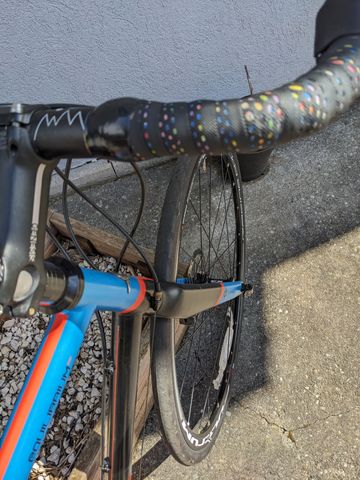 Used Genesis Equilibrium Shimano 105 2020 Road & Gravel, Blue — image 8 of 11