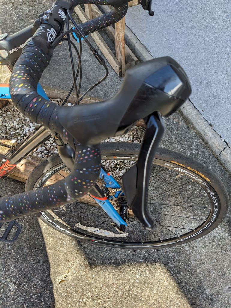 Used Genesis Equilibrium Shimano 105 2020 Road & Gravel — image 7 of 11