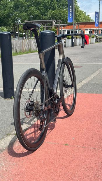 Used Fuji Kasane WheelTop EDS 2024 Road & Gravel, Light Gray — image 16 of 23