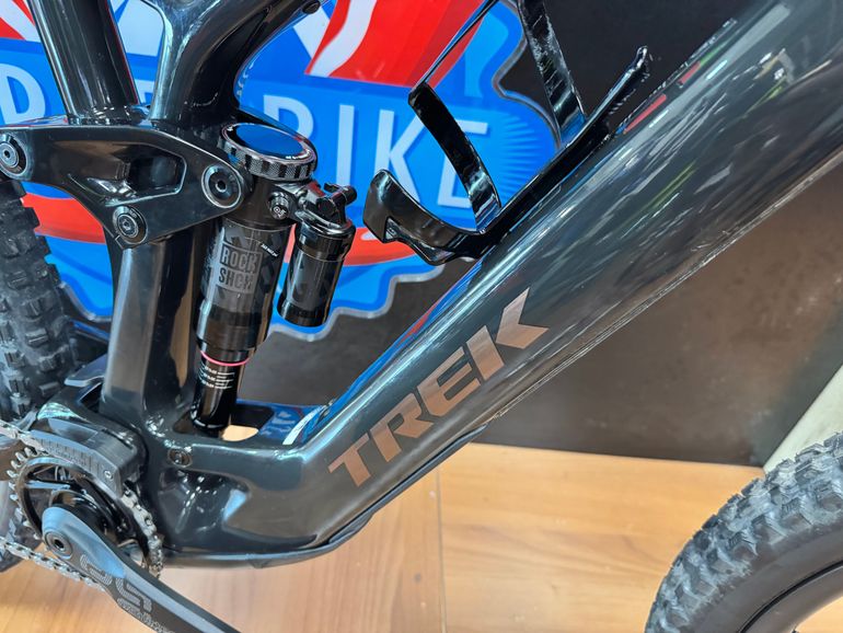 Used Trek Fuel EXe 9.8 XT 2024 2024 Mountainbike, Black, 29 — image 2 of 30