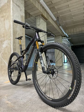Orbea Oiz Shimano CUES Di2 2024 MTB d'occasion
