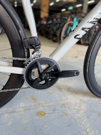 Used Canyon Endurace CF SL 7 eTAP 2022 2022 Road & Gravel, White — image 11 of 24