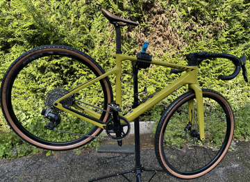 Scott Addict SRAM Rival eTap AXS 2023 Road & Gravel usato, Verde — immagine 3 di 10