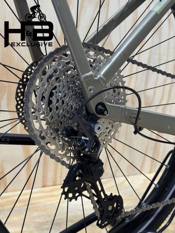 Used CUBE Kathmandu Hybrid Pro 750 Shimano Deore 2024 Urban, Hellgrau — image 15 of 15