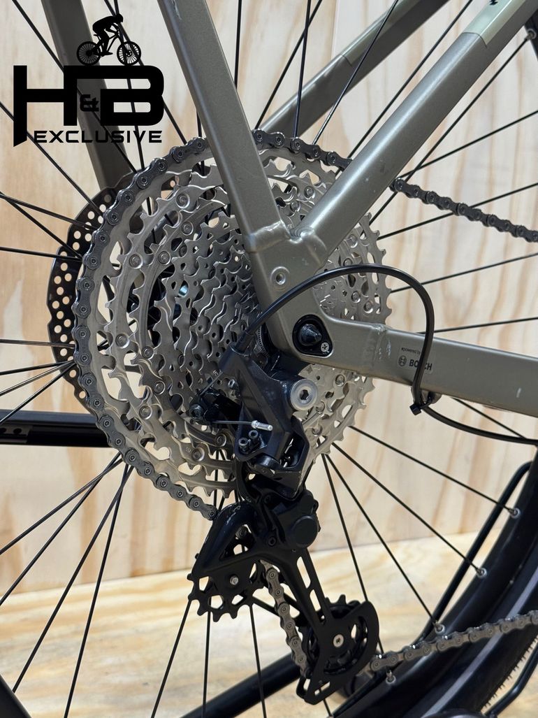 Used CUBE Kathmandu Hybrid Pro 750 Shimano Deore 2024 Urban, Hellgrau — image 15 of 15