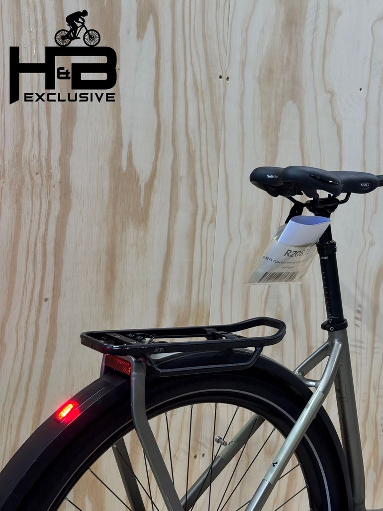 Used CUBE Kathmandu Hybrid Pro 750 Shimano Deore 2024 Urban, Hellgrau — image 12 of 15