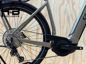 Used CUBE Kathmandu Hybrid Pro 750 Shimano Deore 2024 Urban, Hellgrau — image 3 of 15
