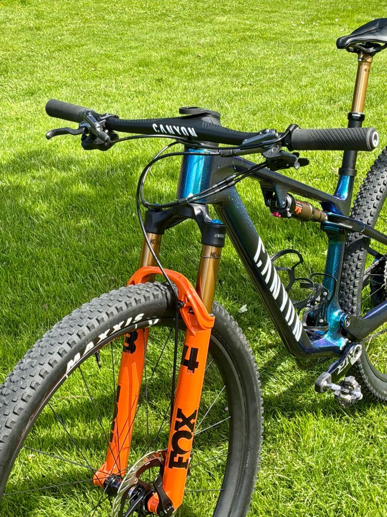 Used Canyon Lux World Cup CFR Di2 2025 2025 Mountainbike, Blue, 29 — image 4 of 18