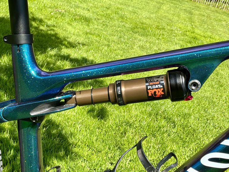 Used Canyon Lux World Cup CFR Di2 2025 2025 Mountainbike, Blue, 29 — image 14 of 18