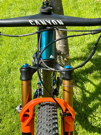 Used Canyon Lux World Cup CFR Di2 2025 2025 Mountainbike, Blue, 29 — image 13 of 18
