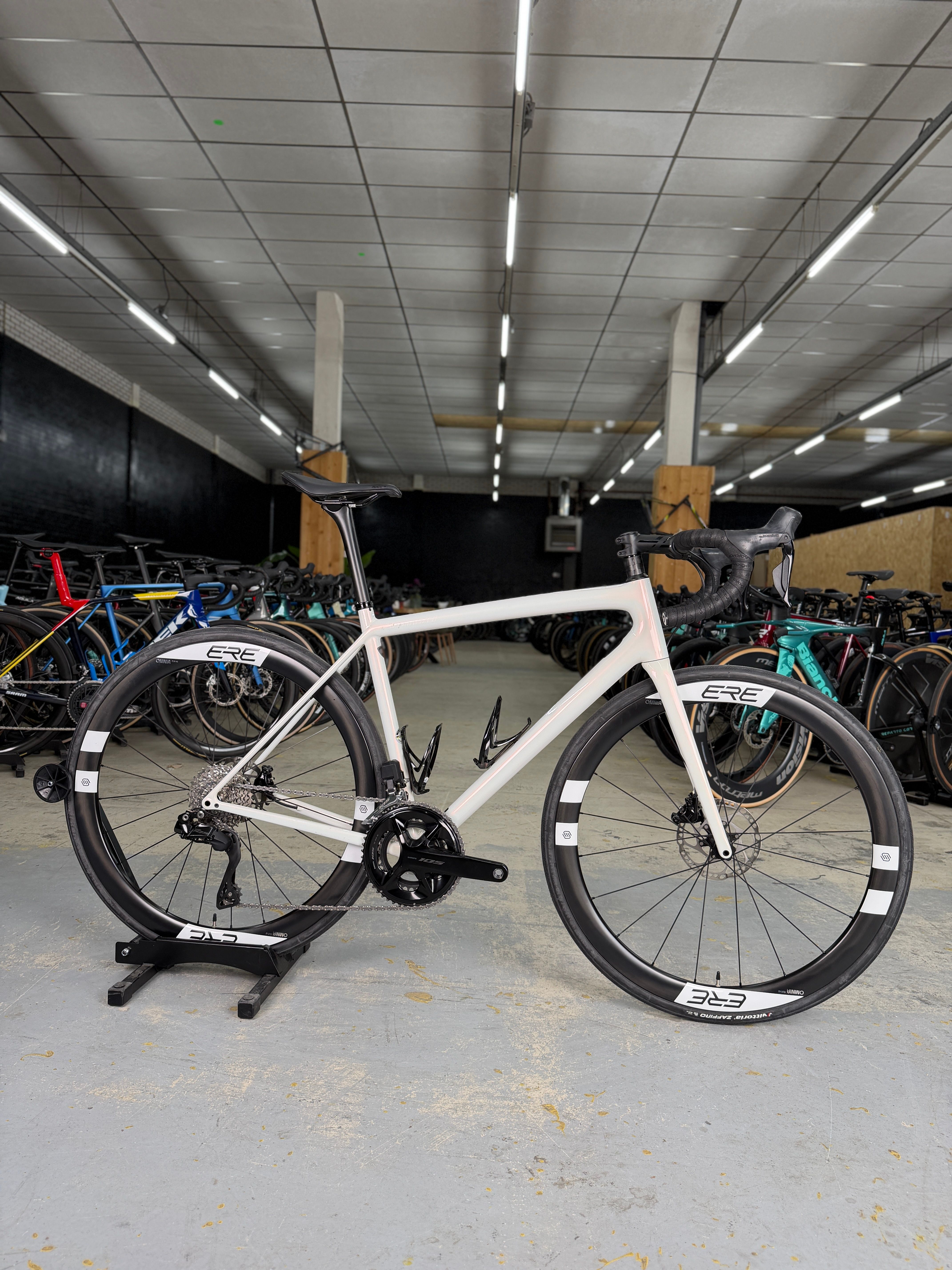 Specialized Aethos Comp - Shimano 105 Di2 2024 2024