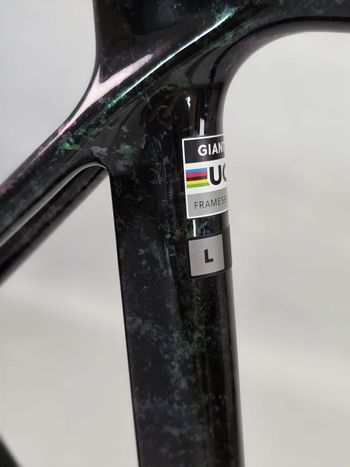 Used Giant TCR Advanced SL 0 Red 2025 2025 Road & Gravel, Green — image 17 of 24