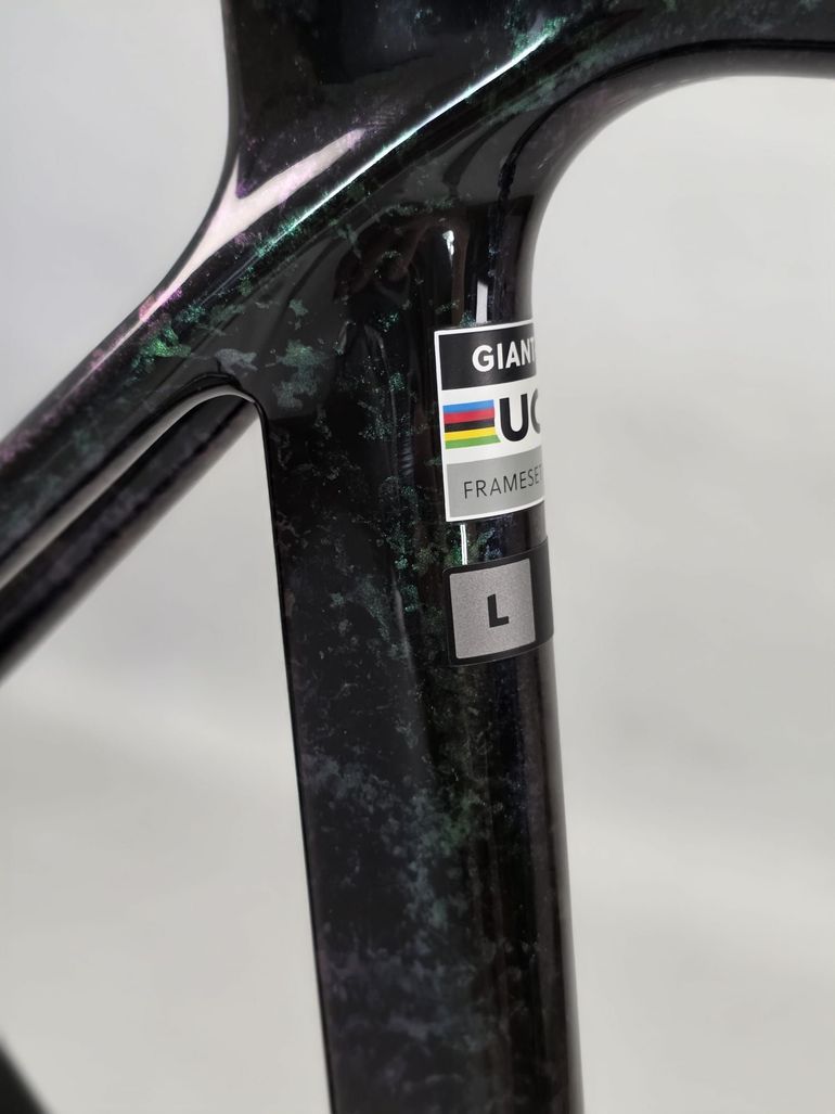 Used Giant TCR Advanced SL 0 Red 2025 2025 Road & Gravel, Green — image 17 of 24