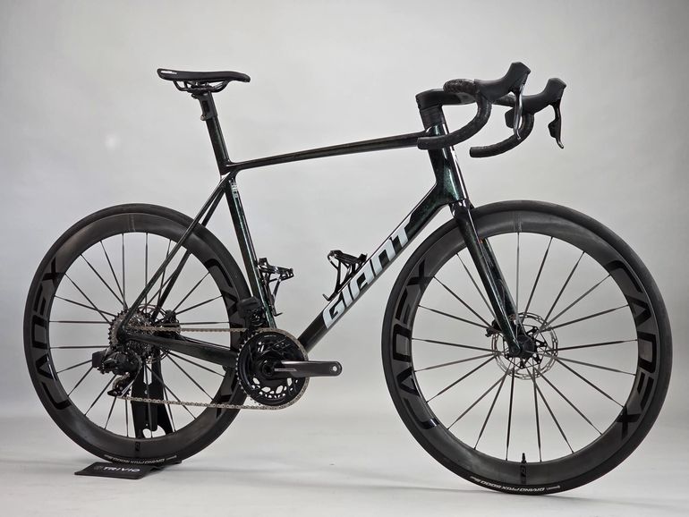 Used Giant TCR Advanced SL 0 Red 2025 2025 Road & Gravel, Green — image 9 of 24