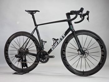 Used Giant TCR Advanced SL 0 Red 2025 2025 Road & Gravel, Green — image 18 of 24
