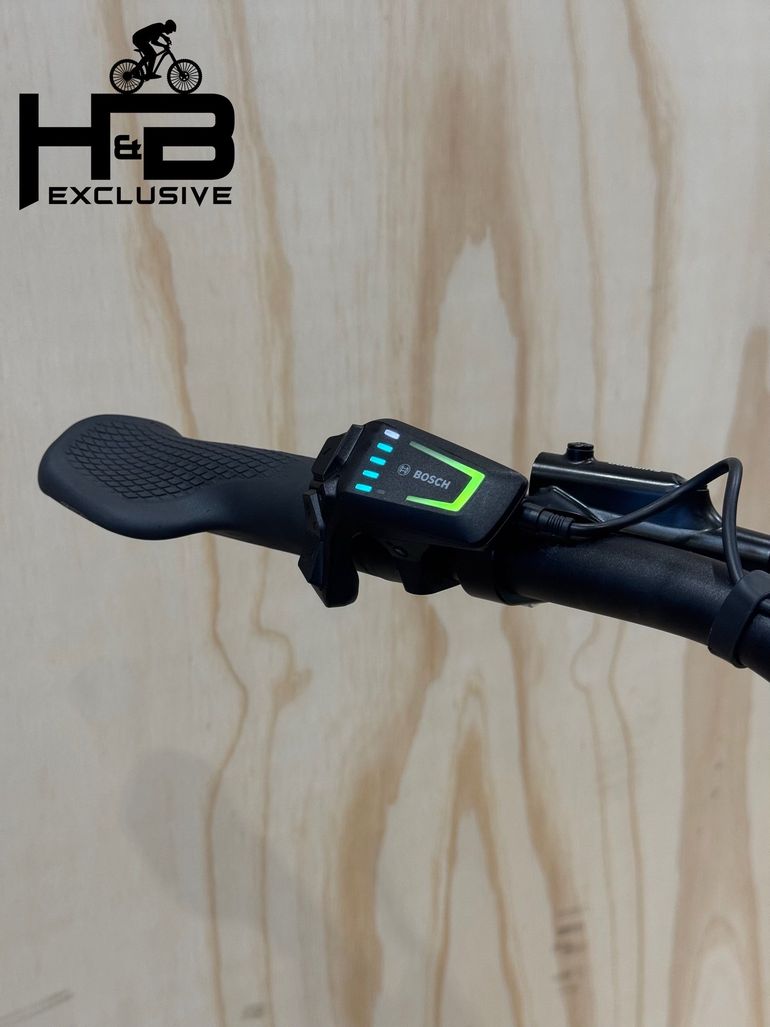 Used CUBE Kathmandu Hybrid Pro 750 Shimano Deore 2024 Urban, Hellgrau — image 8 of 15