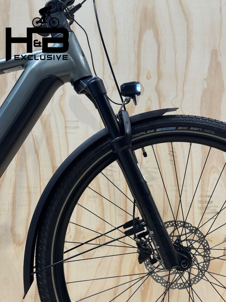Used CUBE Kathmandu Hybrid Pro 750 Shimano Deore 2024 Urban, Hellgrau — image 4 of 15