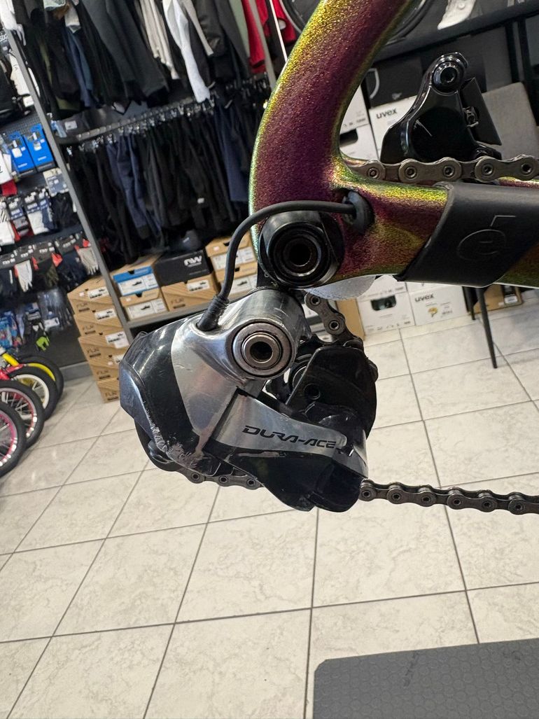 Used Cervélo P-Series Ultegra Di2 2024 2024 Road & Gravel, Purple — image 10 of 12