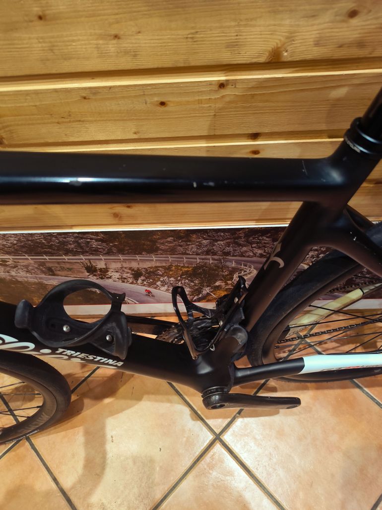 Used Wilier GTR TEAM SRAM FORCE AXS 2023 Road & Gravel, Black — image 8 of 12