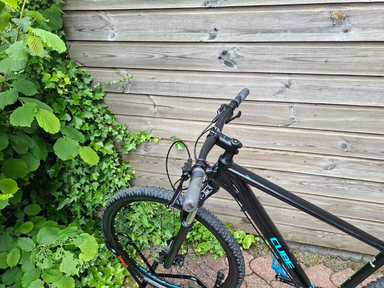 Used CUBE ANALOG 2021 2021 Mountainbike, Black, 27.5, 29 — image 12 of 16
