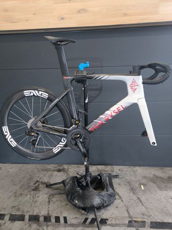 Used Van rysel Van rysel Custom Shimano 105 Di2 2026 Road & Gravel, White — image 6 of 7