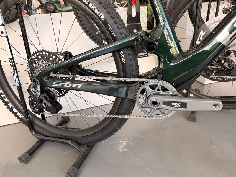 Used Scott Spark RC Team Issue 2026 2026 Mountainbike, Green, 29 — image 2 of 6