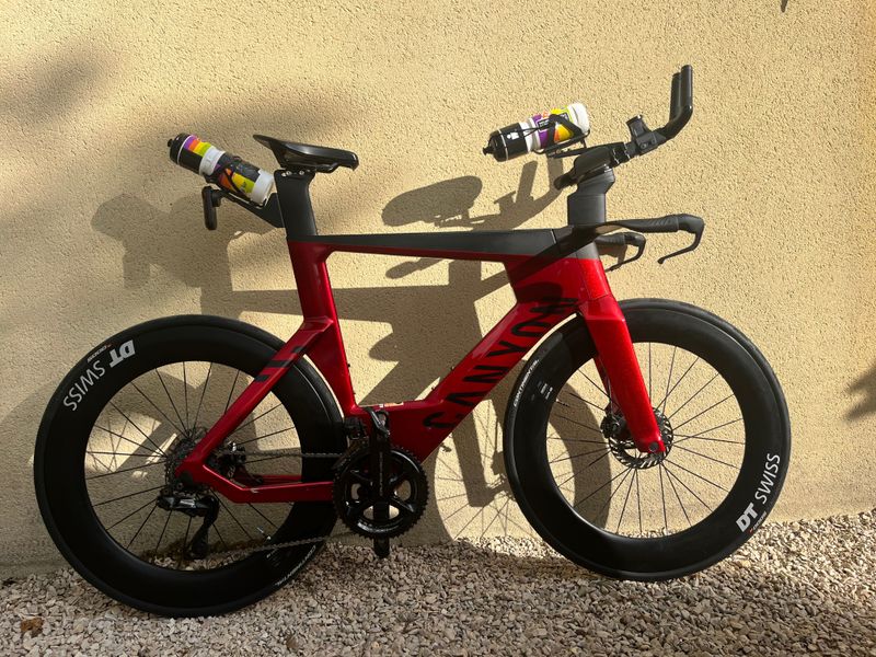 Used Canyon Speedmax CFR Di2 2025 2025 Road & Gravel, Red — image 4 of 11