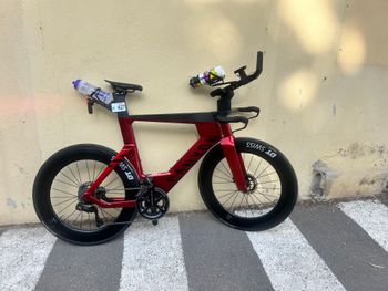 Used Canyon Speedmax CFR Di2 2025 2025 Road & Gravel, Red — image 10 of 11