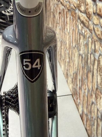 Used Specialized Tarmac S-Works 2023 2023 Road & Gravel — image 7 of 13