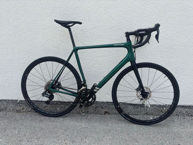 Used Cannondale Synapse Carbon Disc Ultegra Di2 2021 2021 Road & Gravel, Green — image 1 of 11