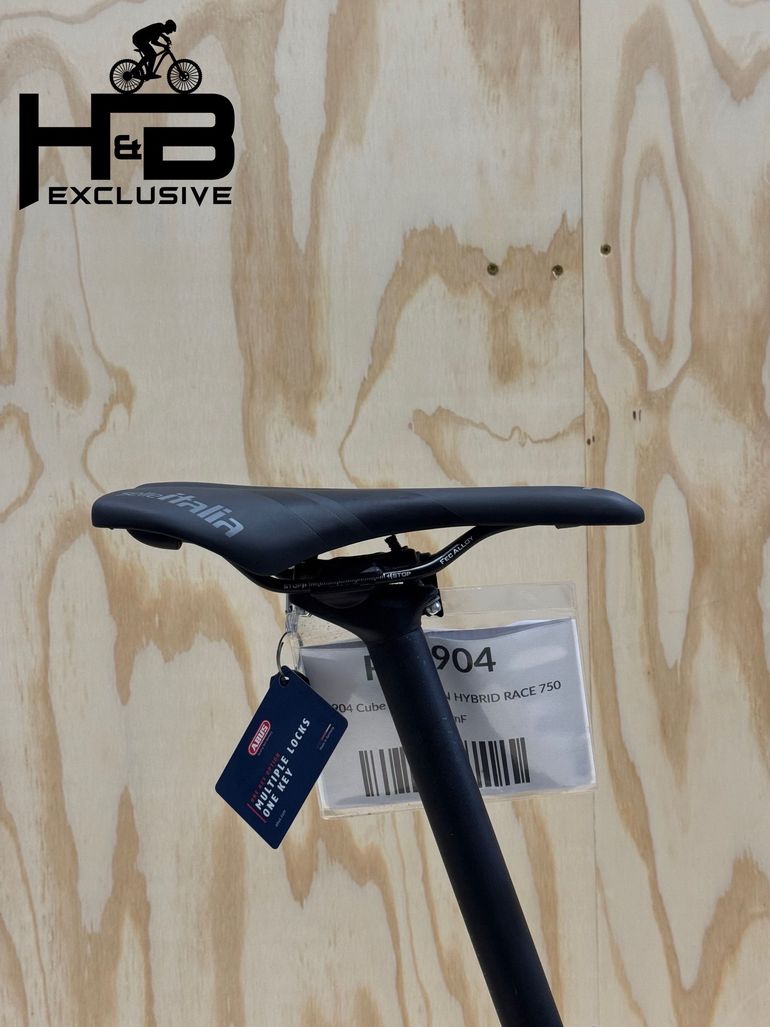 Used CUBE Reaction Hybrid Race 750 SHIMANO XT 2024 Mountainbike, Blue — image 10 of 13