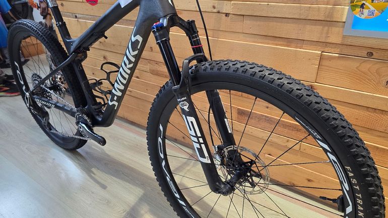 Used Specialized S-Works Epic WC 2024 2024 Mountainbike, Black, 29 — image 6 of 10