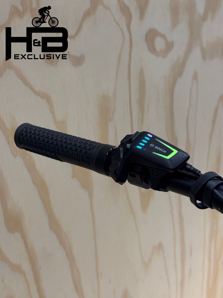 Used CUBE Reaction Hybrid Race 750 SHIMANO XT 2024 Mountainbike, Green — image 7 of 13