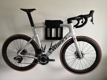 Used Specialized S-Works Venge Disc - SRAM Red eTap AXS 2020 2020 Road & Gravel, Light Gray — image 2 of 6