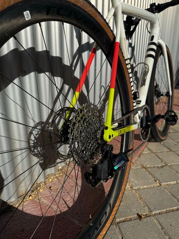 Used Specialized Crux Pro - SRAM Force XPLR eTAP AXS 2024 2024 Road & Gravel, White — image 8 of 18